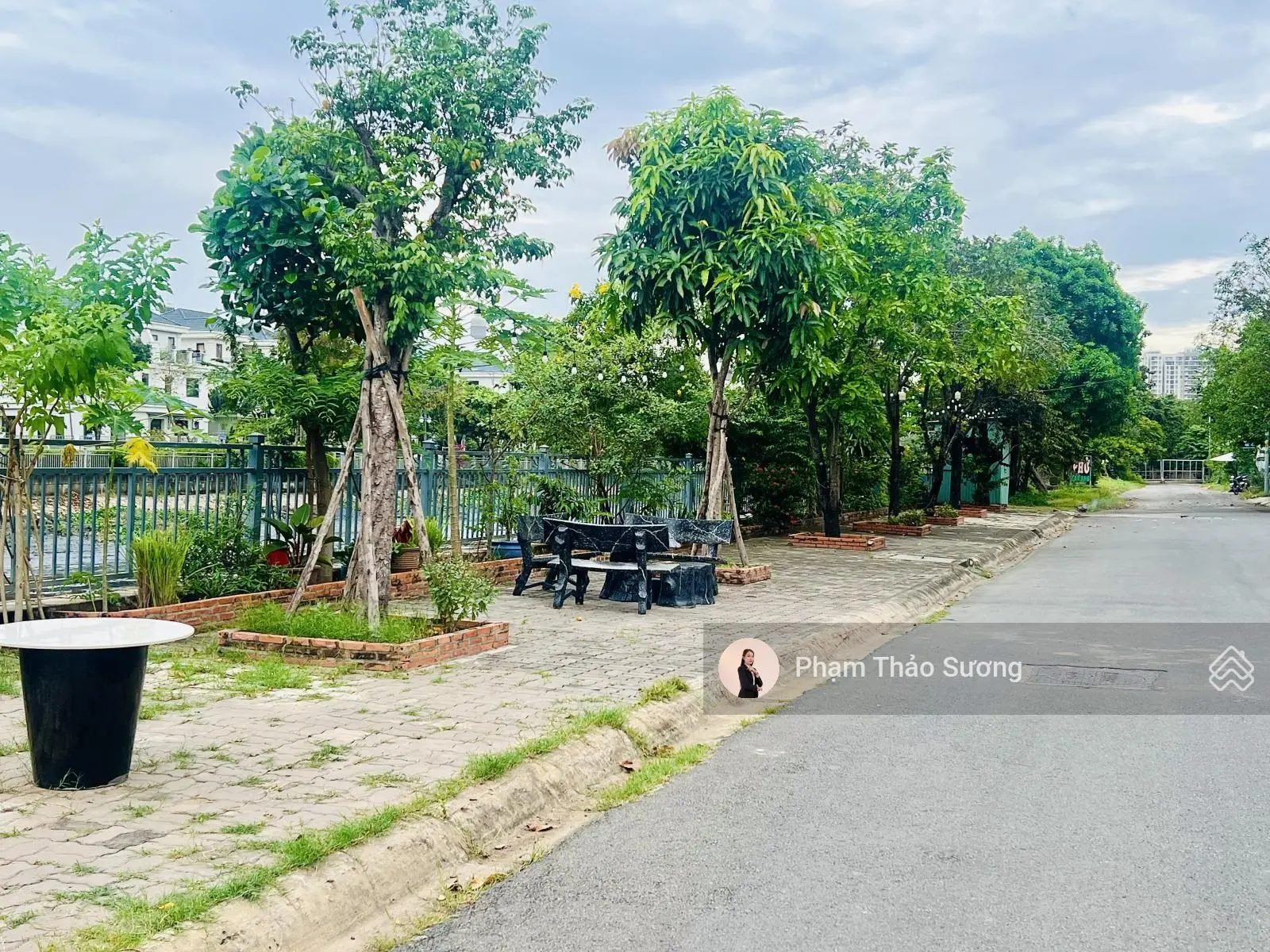 Bán đất biệt thự 210m2 trực diện sông Giồng Ông Tố - đối diện khu biệt thự Lake View giá chỉ 25 tỷ