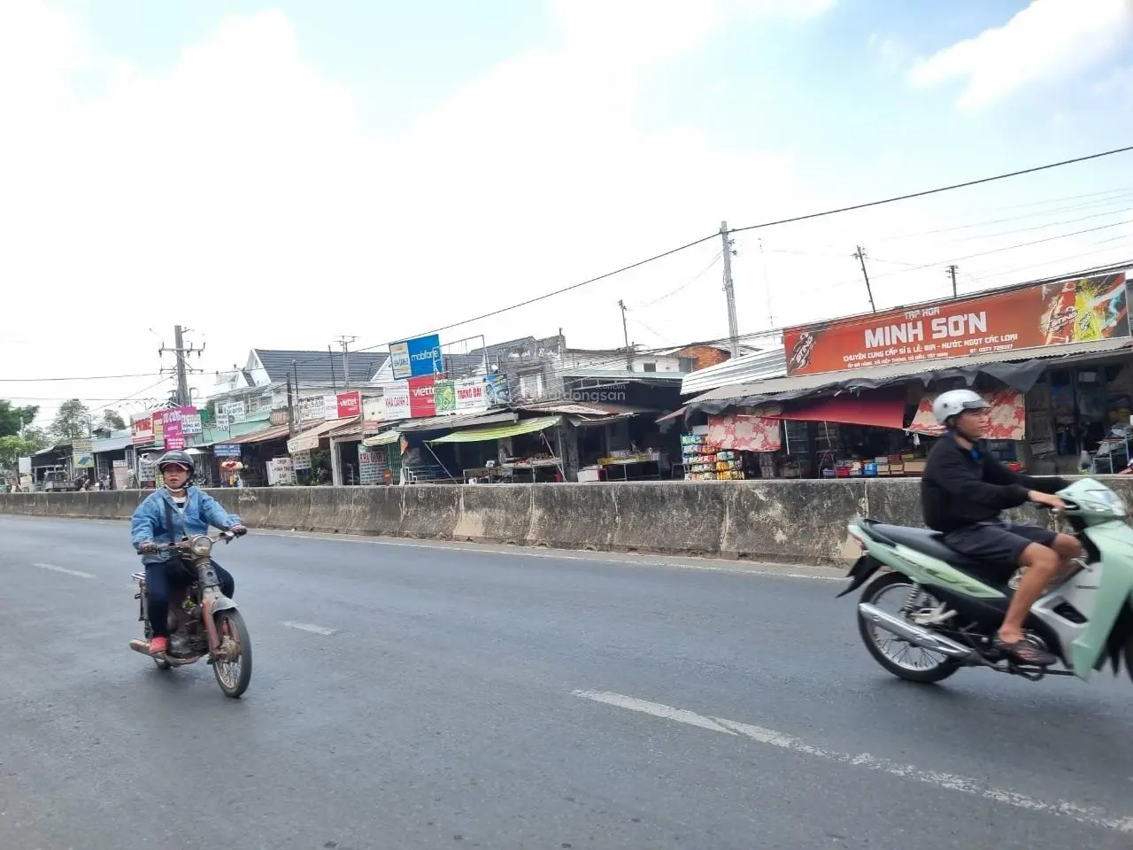 5x30m. 150m2 full thổ. Đường bê tông. Gần cổng KCN. 375tr