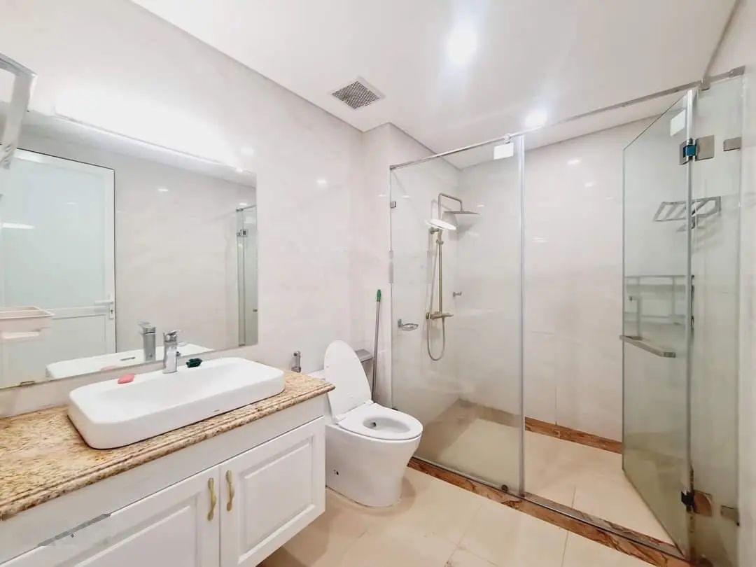 Siêu phẩm mặt phố Trường Chinh lô góc oto dừng đỗ vỉa hè, 50m*7T thang máy MT 5m, KD DT 1.5 tỷ/năm