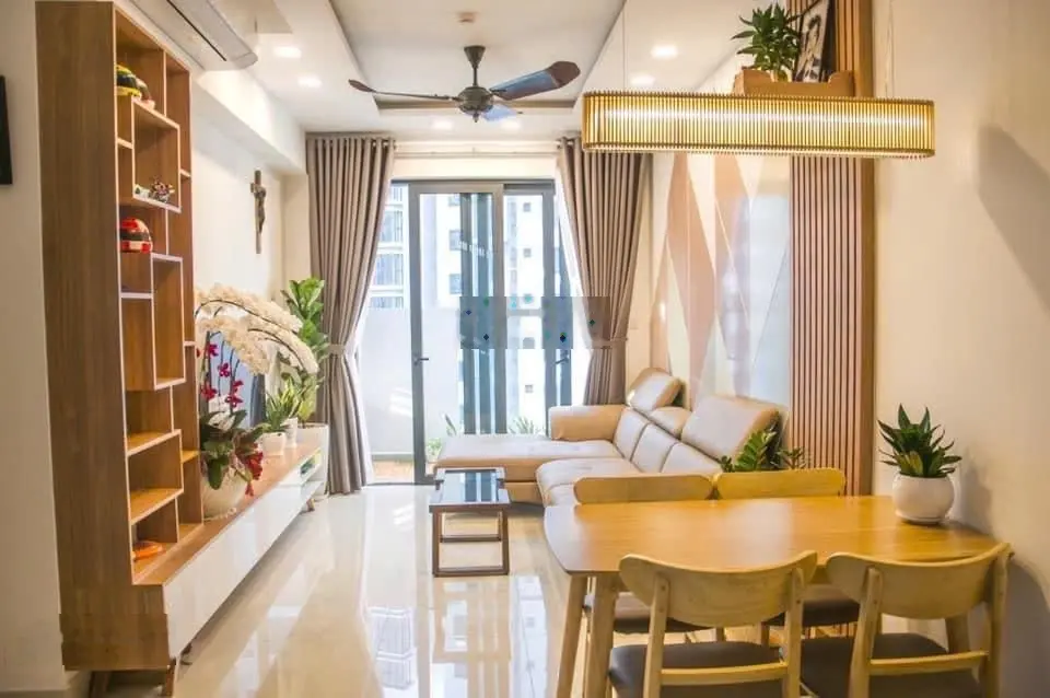 Ngộp tiền bán gấp Emerald 2PN-2WC(71,2m2) view nội khu giá 3,680 Tỷ