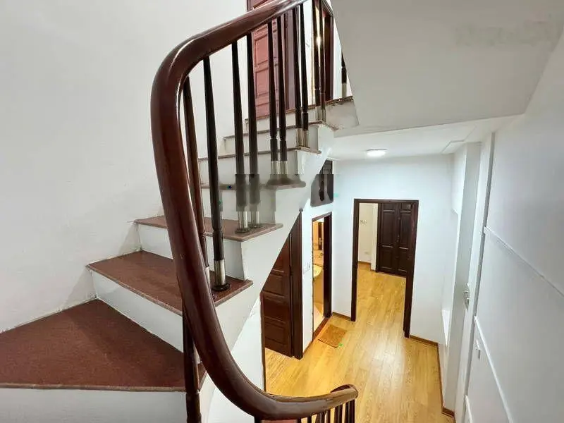 Bán nhà ngõ 79 cầu giấy, hà nội. diện tích 34/39m2. giá 7.385 tỷ vnd !!!