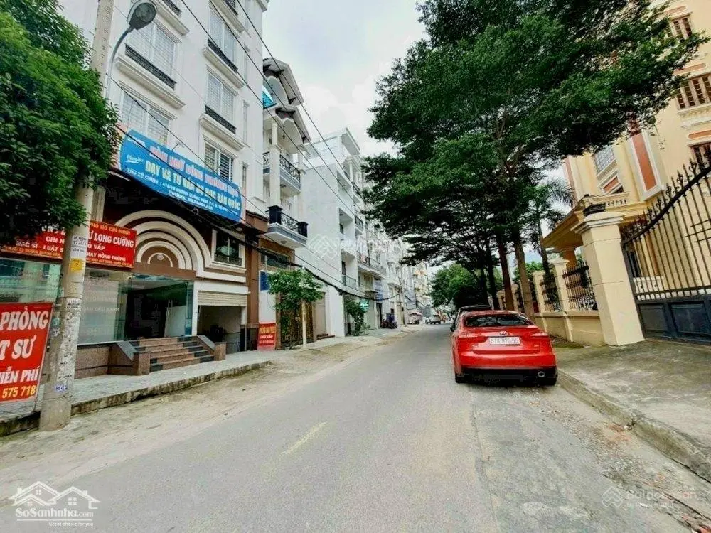 Bán CHDV Lê Đức Thọ P16 GV. Giá bán: 22 tỷ 800 triệu HDT 110tr/th. Dt: 7x26m đúc 5 lầu
