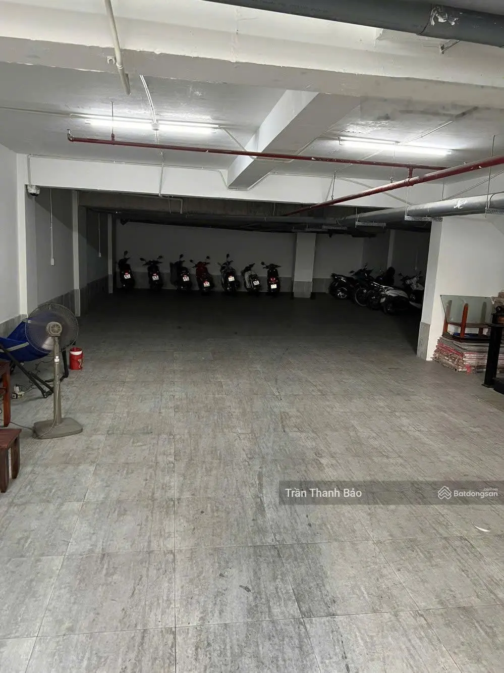 Bán tòa nhà dòng tiền 5,4%, giá chỉ 42 tỷ. Bán nhà ngay đường Bạch Đằng -(DT 9x23m - hầm 7 tầng)
