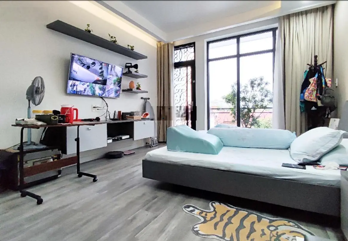 Mtkd cực đẹp-đối diện city land-chất lượng xd siêu đỉnh-1 phút tới lotte mart-4 tầng hẻm 8m, 11.xtỷ