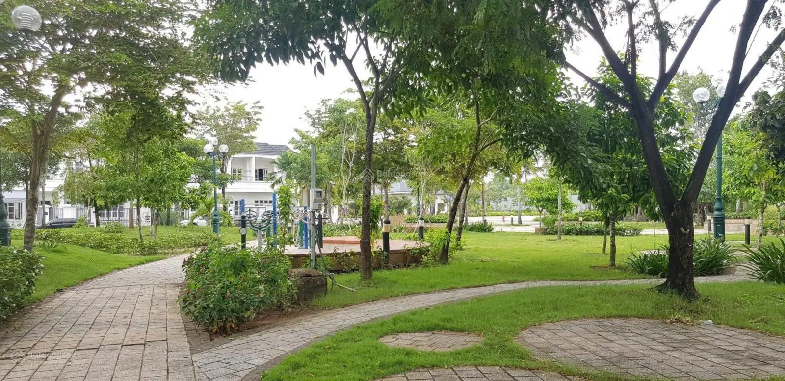 Bán Nhà 1 trệt 1 lầu, 135m2 dự án Thăng Long Home Hiệp Phước giá tốt nhất hiện tại