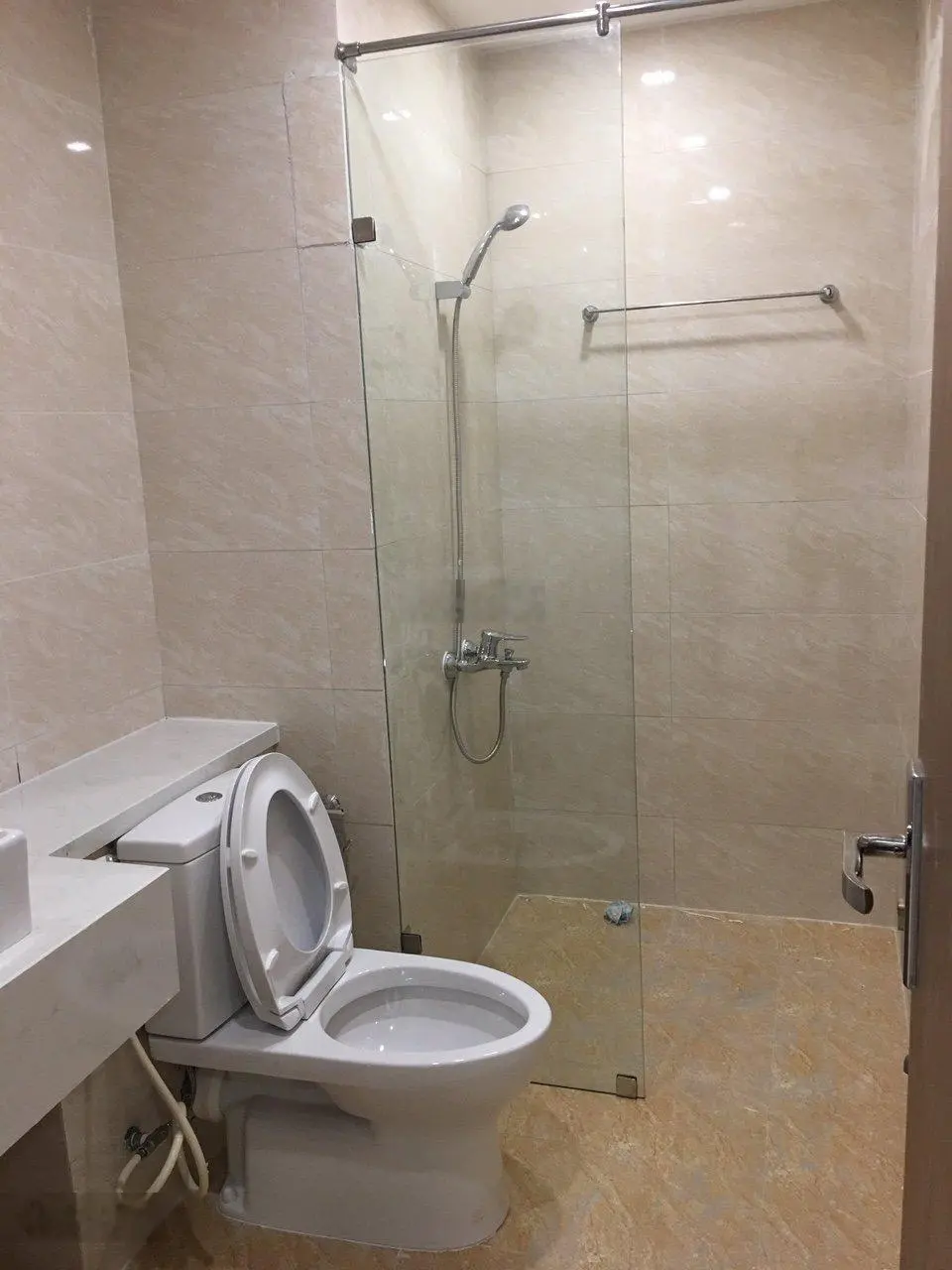 Chính chủ cần bán căn hộ Eco Green, diện tích 67m, full nội thất giá 4,1 tỷ tại Thanh Trì Hà Nội