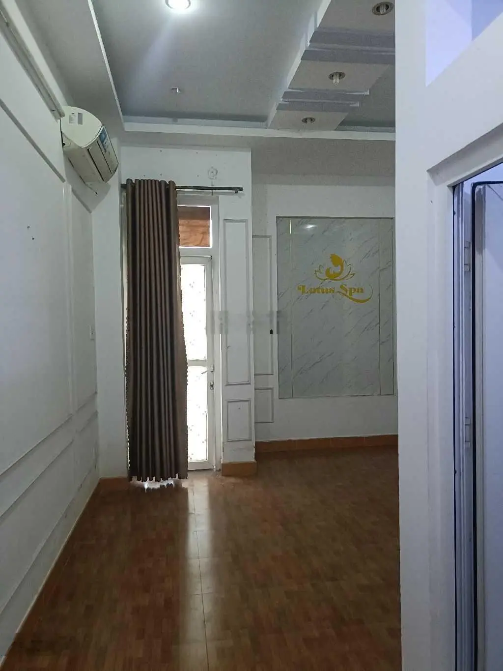 Bán 2 nhà 4 tầng liền kề MT Ông Ích Khiêm thuận tiện kinh doanh