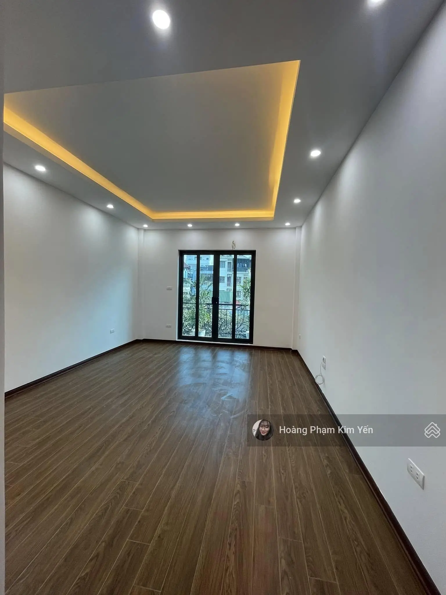 Giật gân! Hoàng Cầu, phân lô ô tô vào, ô tô dừng đỗ, 7 tầng thang máy, kinh doanh, VP, DT 800tr/năm