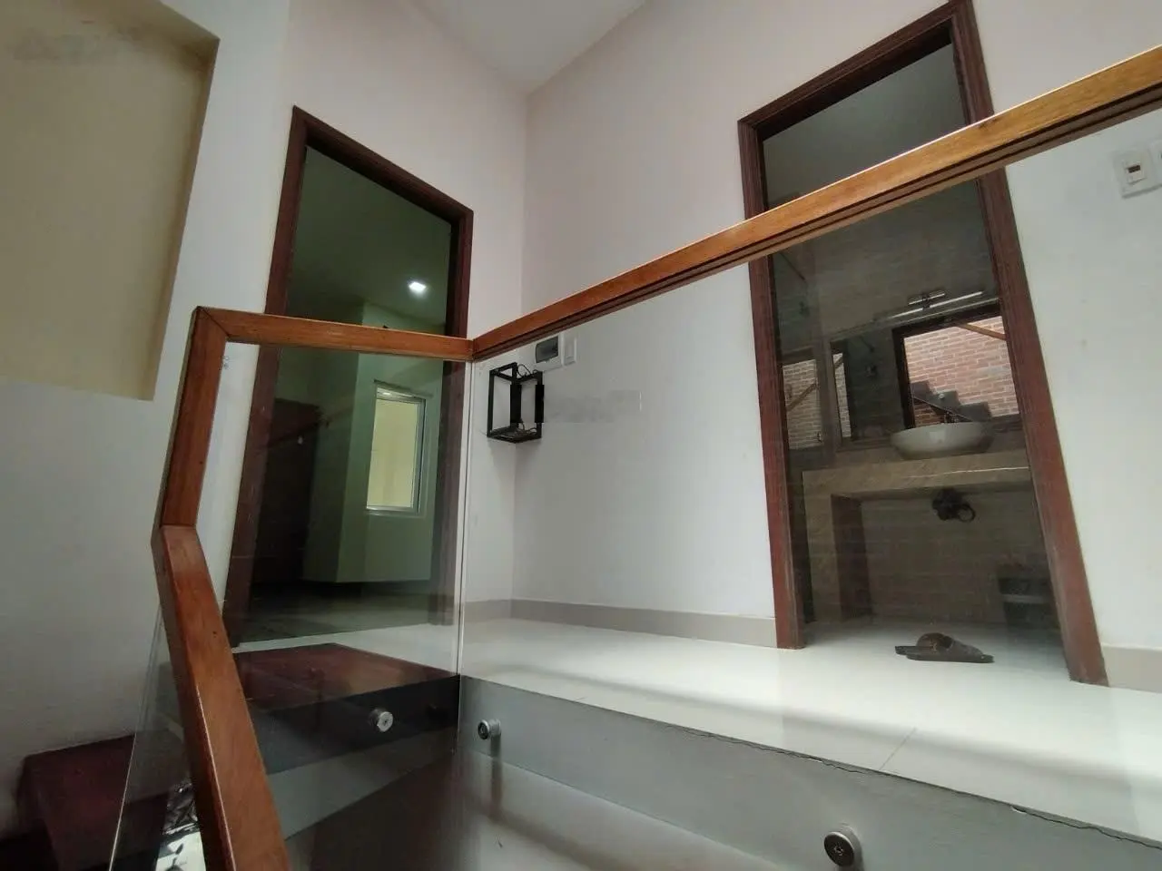 Bán nhà 3 tầng kiệt 5m PHAN TỨ giá rẻ gần biển