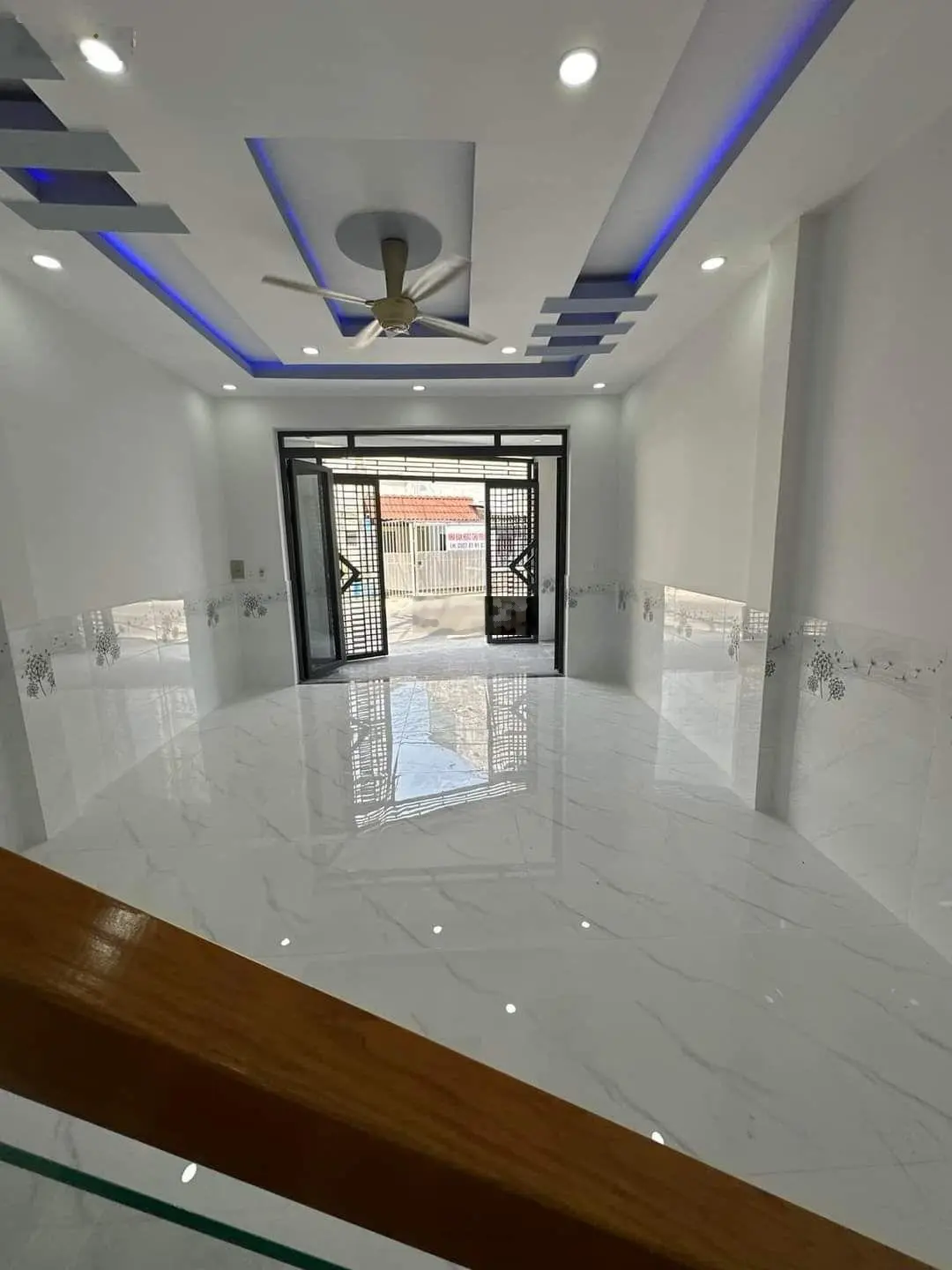 Nhà lầu trệt MT Nguyễn Đức Thiệu, P. Dĩ An kinh doanh mua bán tốt