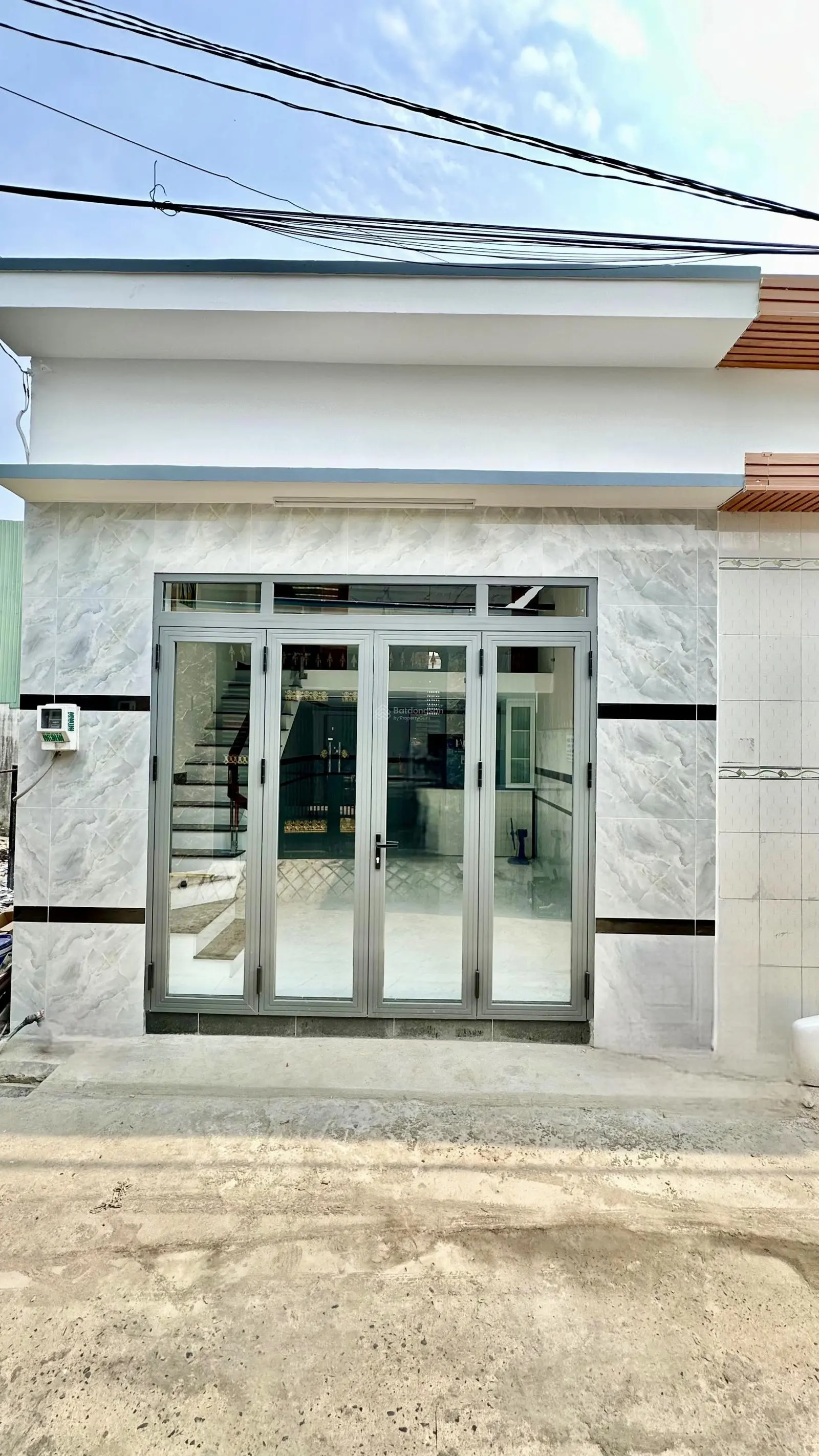 Bán Nhà 2 phòng ngủ gần chợ Xuân Thới Thượng