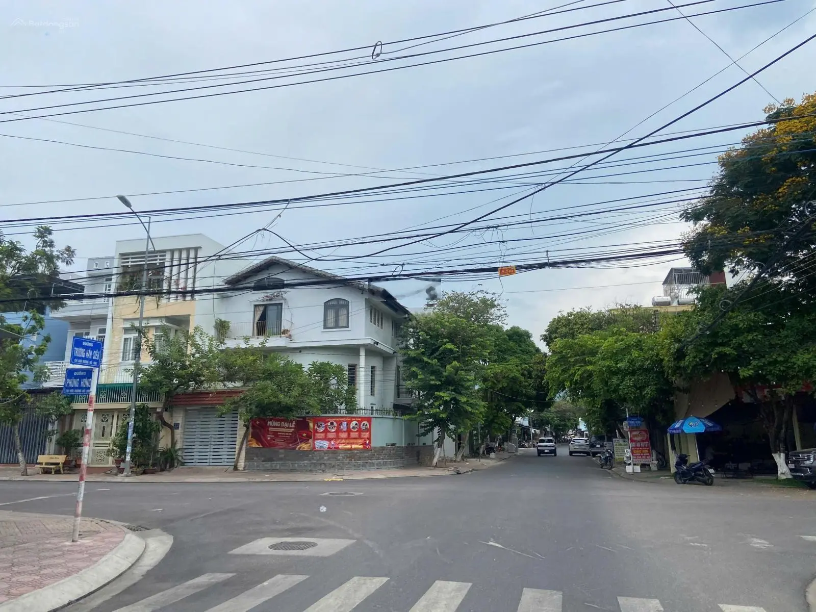 Giá 46tr/m2 Bán nhà giá bằng bán đất mặt tiền đường Lê Văn Tám _ Nha Trang- Ngang 8,7m đẹp