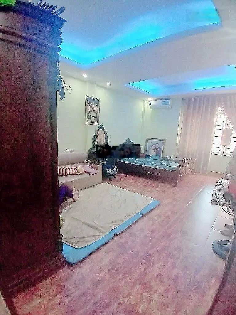 Bán nhà CẦU_DIỄN , 42m2 , 5 tầng , mt 5m , ngõ thông khắp ngả , ôtô đỗ cửa , 8,5 tỷ