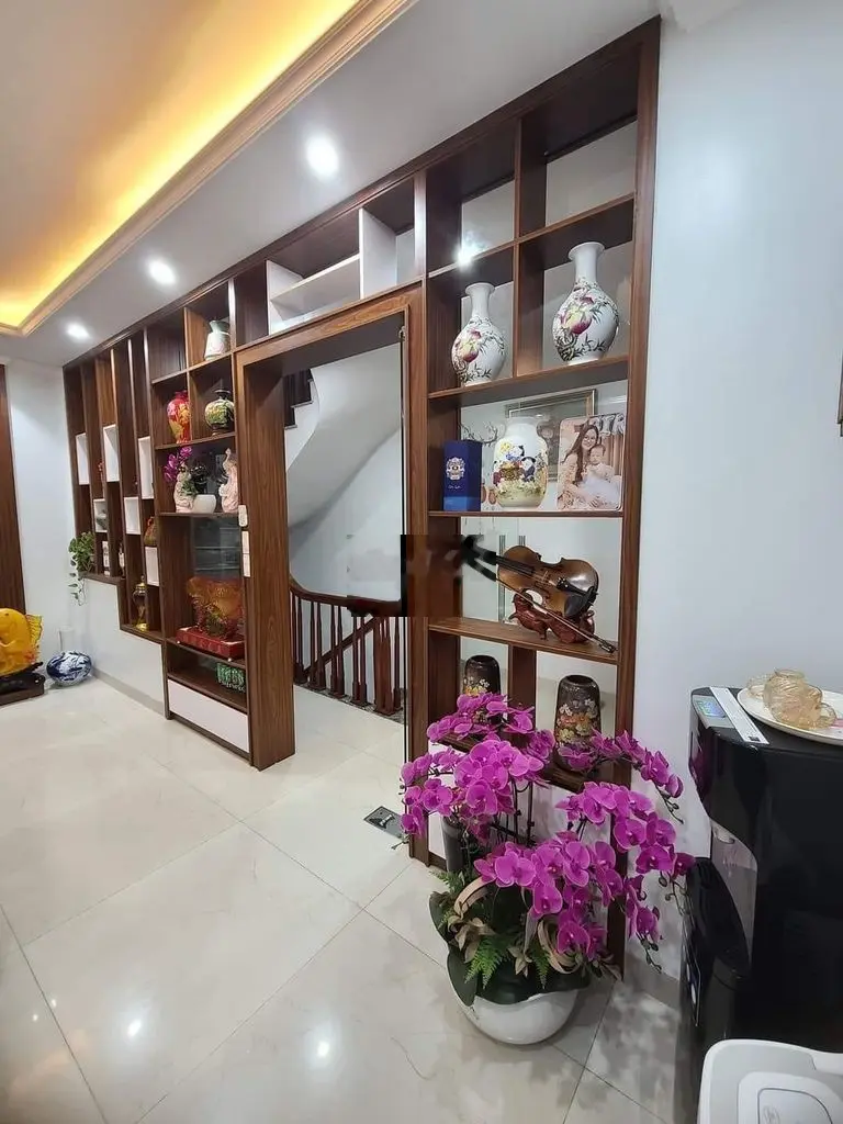 LA PHÙ -LÔ GÓC- 30M2-MT 13M - KINH DOANH- Ô TÔ -5 TẦNG-TIỆN ÍCH VIN