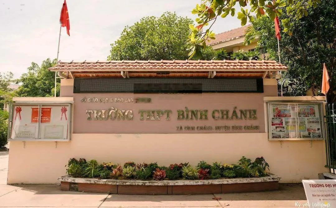 Chủ ngộp cần bán 80m2 đất TC giá 800triệu Đ. Huỳnh Hữu Trí phía sau chợ gần Trường THPT Bình Chánh