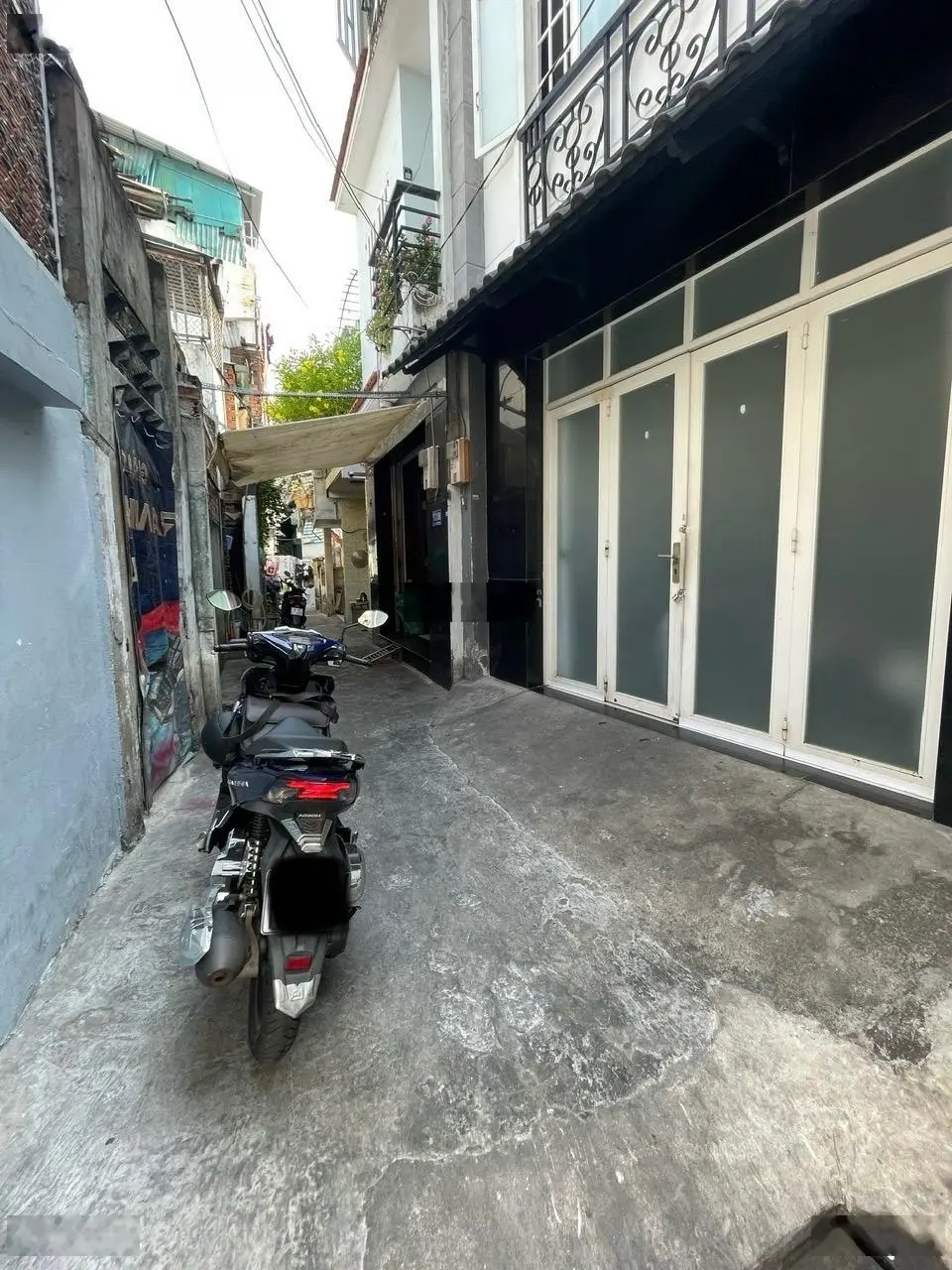 60m2 -Ngang 4.5 nở hậu 4.8m Hẻm 4m trước nhà 3pn ngay BIG C Quận 10 chỉ5.99 tỷ TL