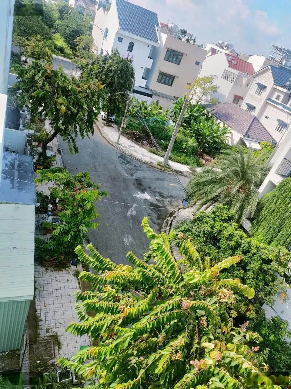 Bán nhà phố sạch đẹp sát ngay trung tâm hành chánh Q2, Dt: 5x20m T2Lst, Giá: 14 tỷ
