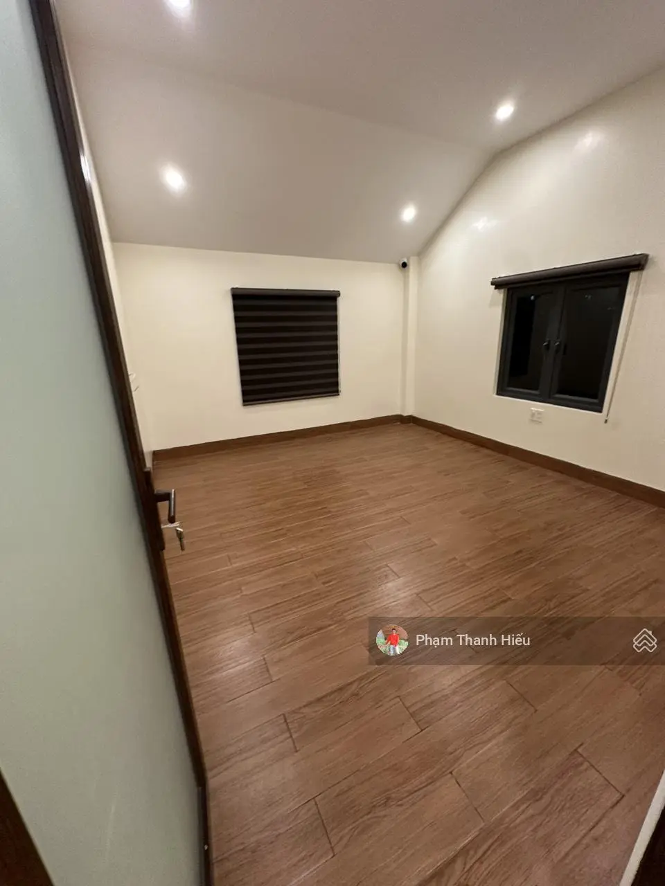 Villa hẻm ô tô lớn Nguyễn Siêu, P6, Đà Lạt, ngang 11m và dài 21m