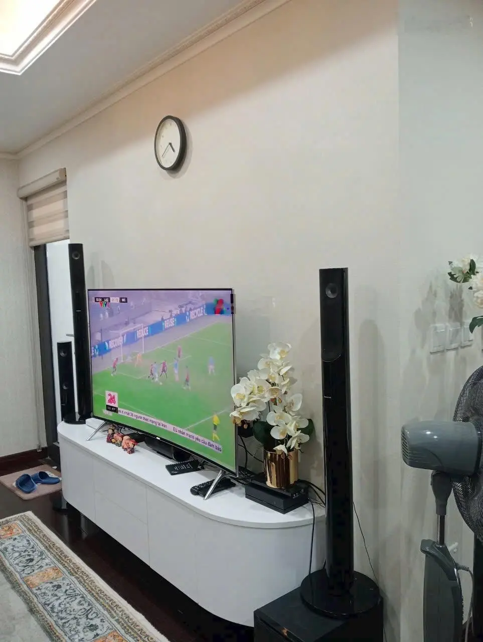 Chính chủ gửi bán căn hộ HC Golden 72m2, giá 4,350 tỷ bao phí, tầng cao, view thoáng 0979 209 ***