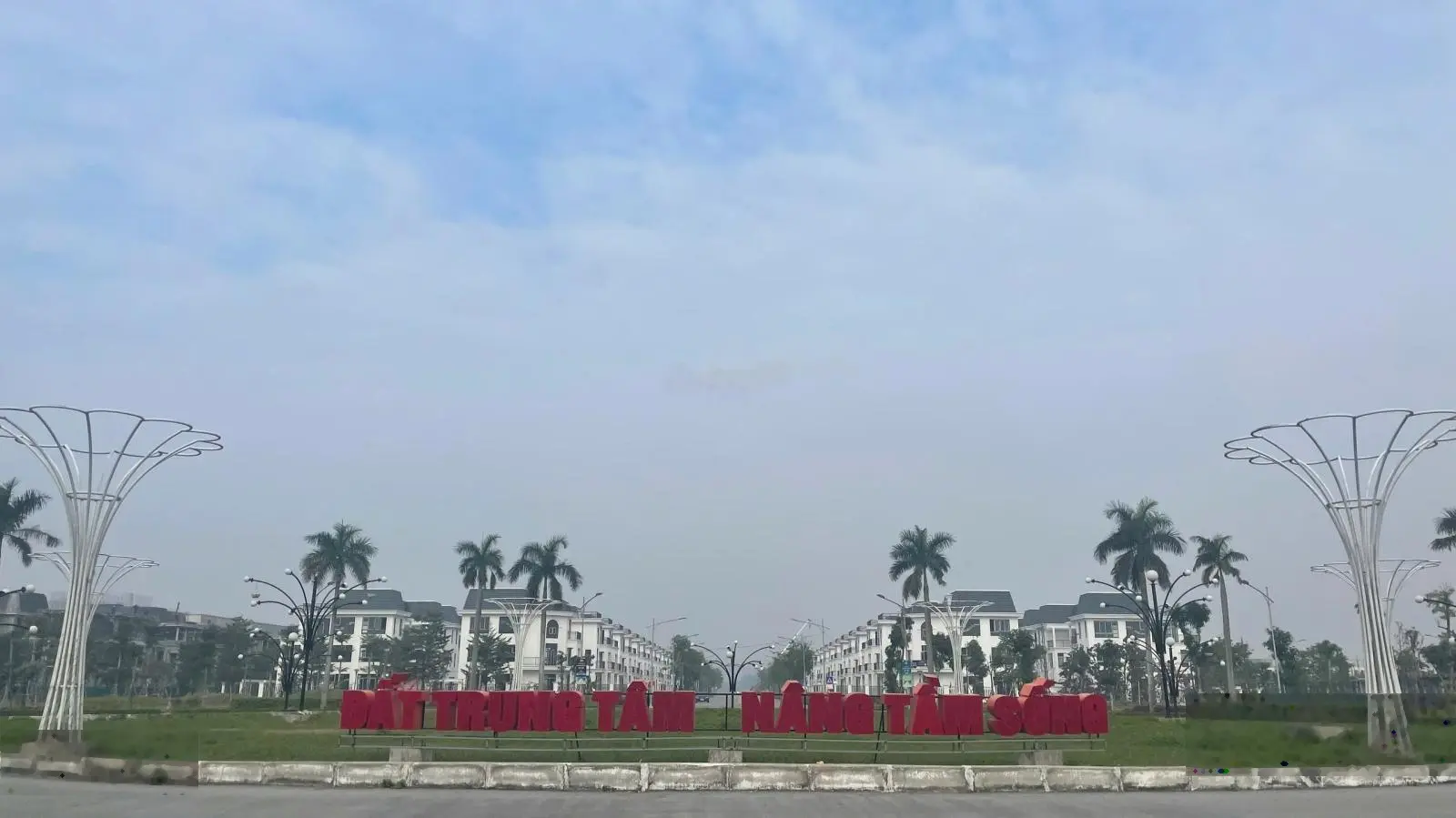 Bán gấp! Liền kề NV-06 mặt đường 24m tại HUD Me Linh Central, 6m mặt tiền, giá tốt vào tiền tiến độ