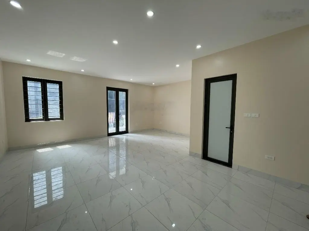 Bán biệt thự tại Rose Town, 26 tỷ, 123m2, 7PN + 6WC + 5 tầng, giá ưu đãi