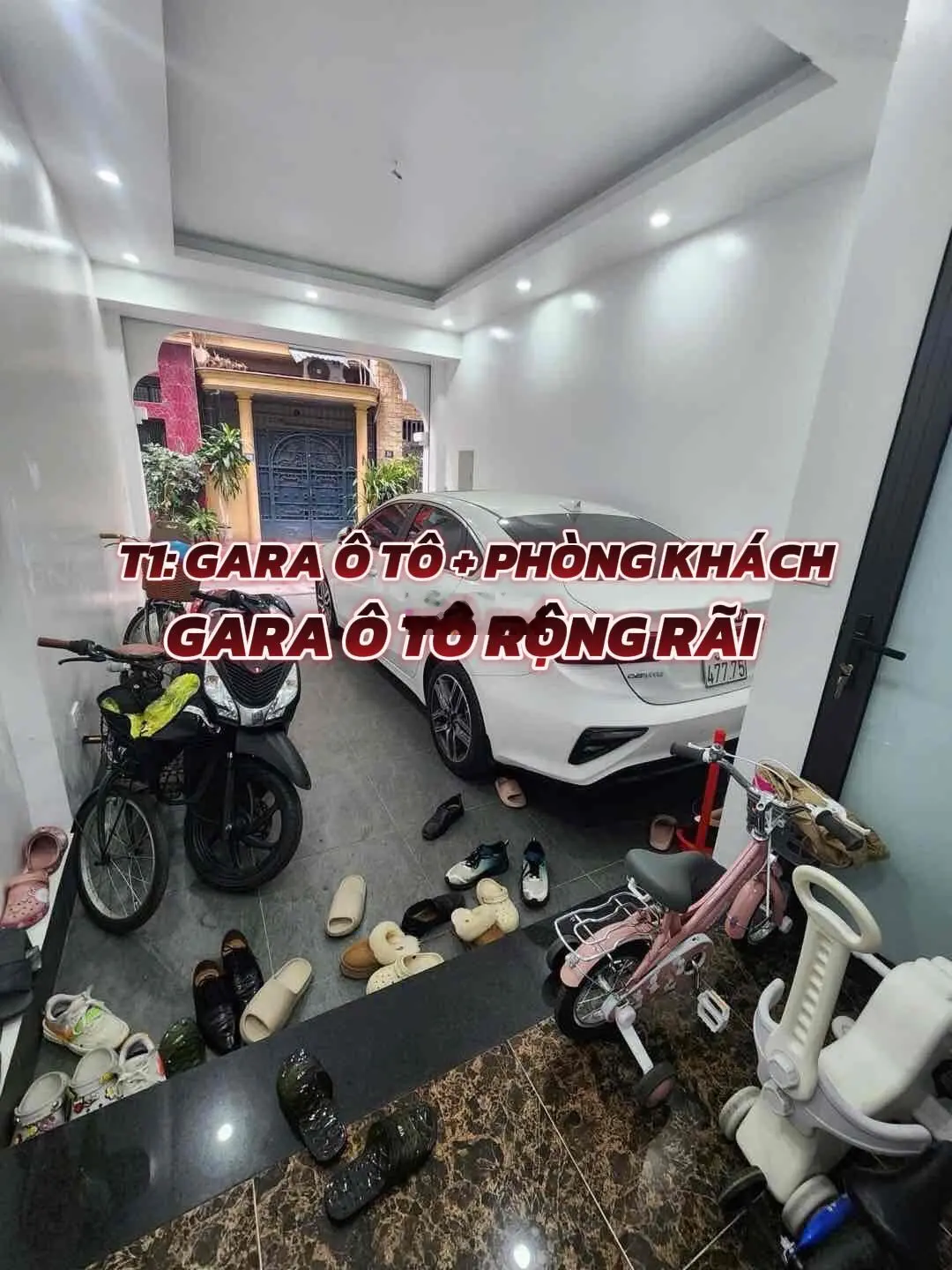 Hiếm, bán nhà yên lạc, hai bà trưng. 57m2, 5 tầng, mt 4m, 18.8 tỷ. ôtô tránh, kinh doanh, thang máy