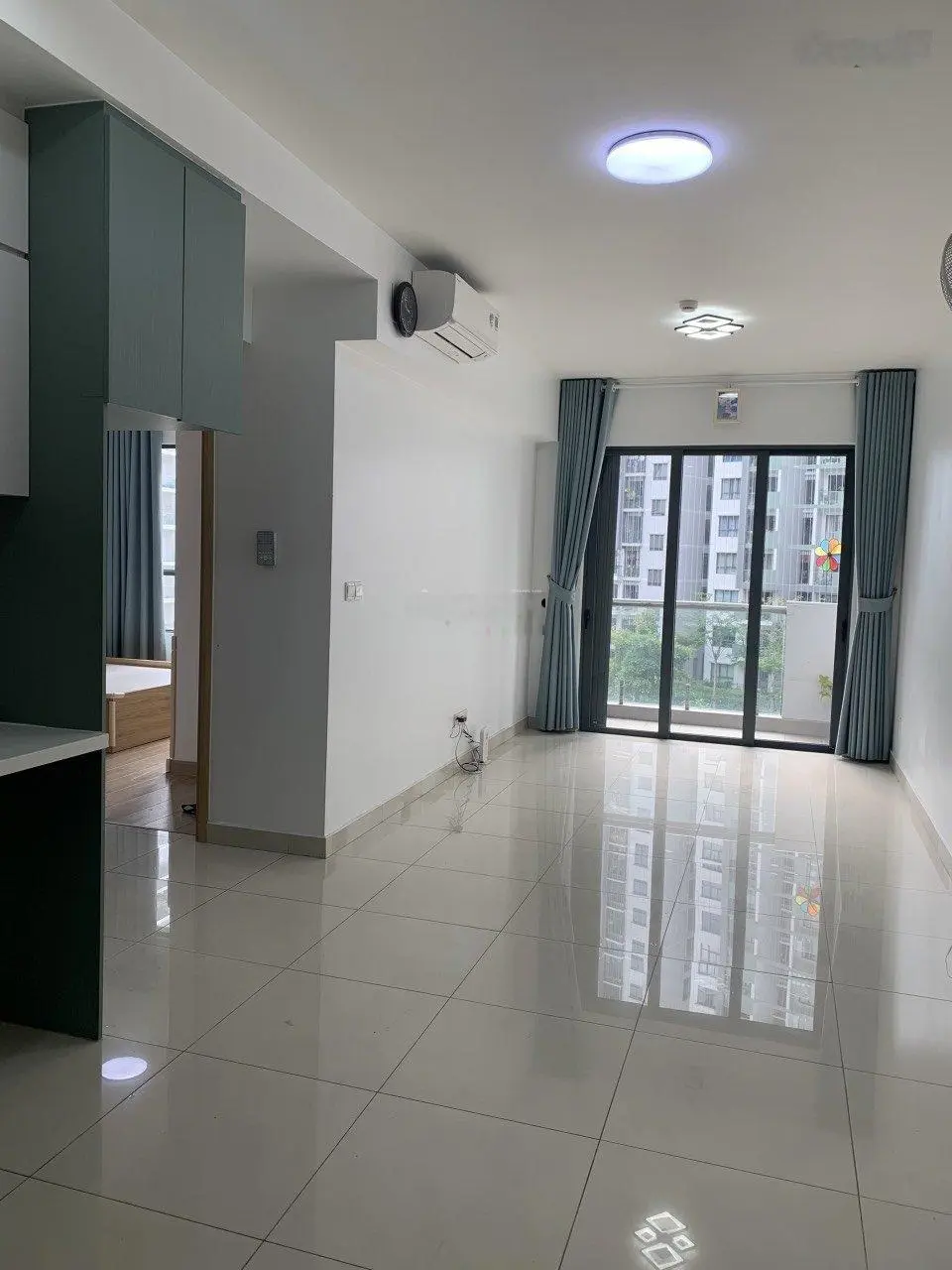 Emerald giá cực tốt 2PN-2WC 71m2, view công viên siêu đẹp, hướng đón gió thoáng mát, còn bớt lộc