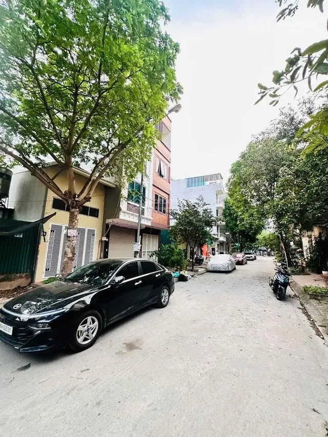 Bán đất mặt ngõ ô tô tránh, vỉa hè - kinh doanh, phố Phú Diễn, Bắc Từ Liêm, 45m2, giá bán 10.8 tỷ