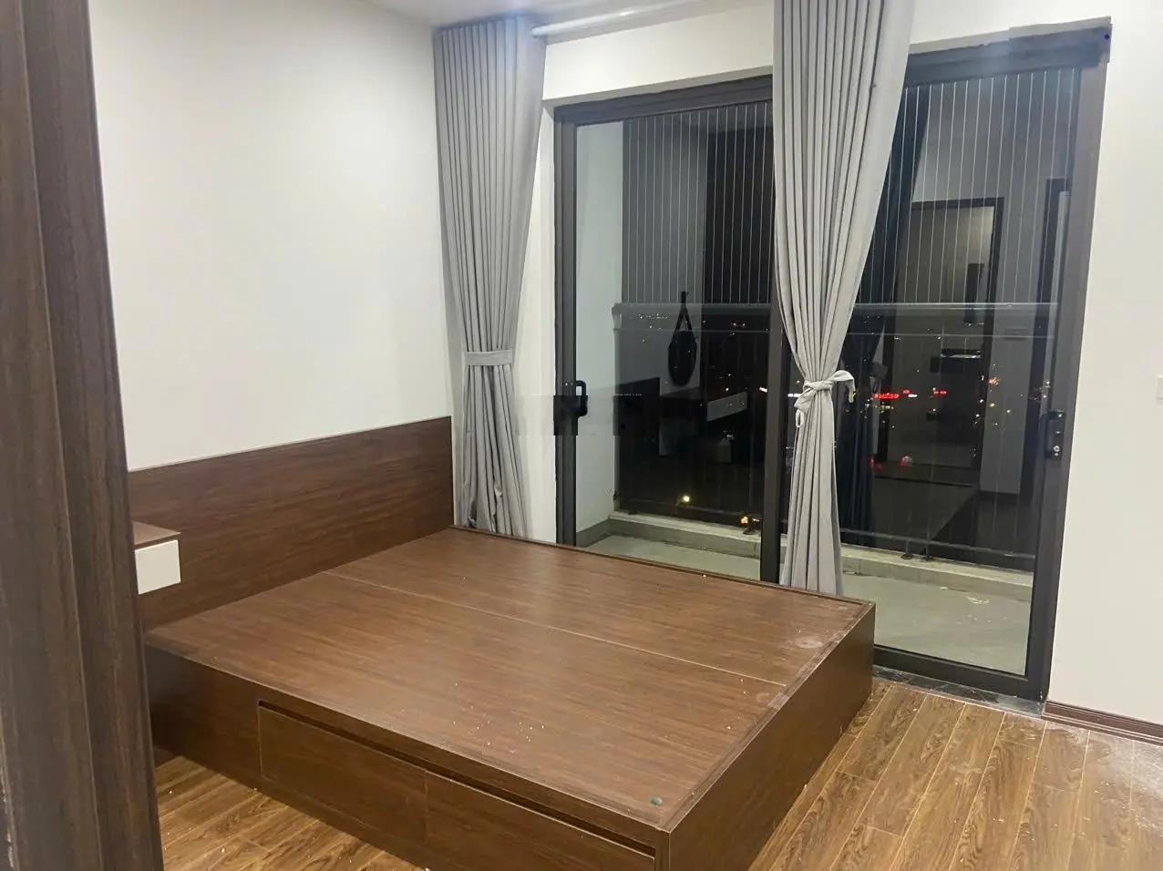 Bán căn hộ 2PN 72m2 tầng đẹp giá tốt