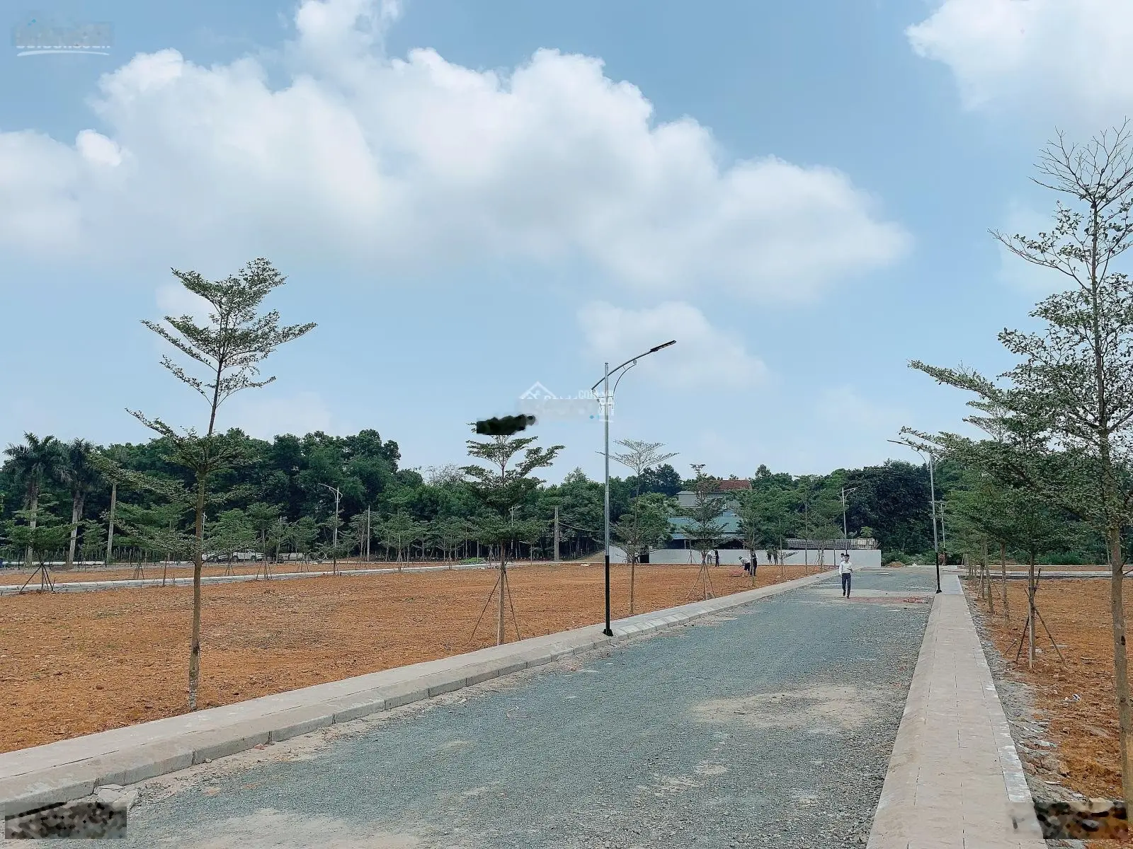 Bán đất khu đô thị Phú Cát , có vỉa hè và xe Bus chạy qua