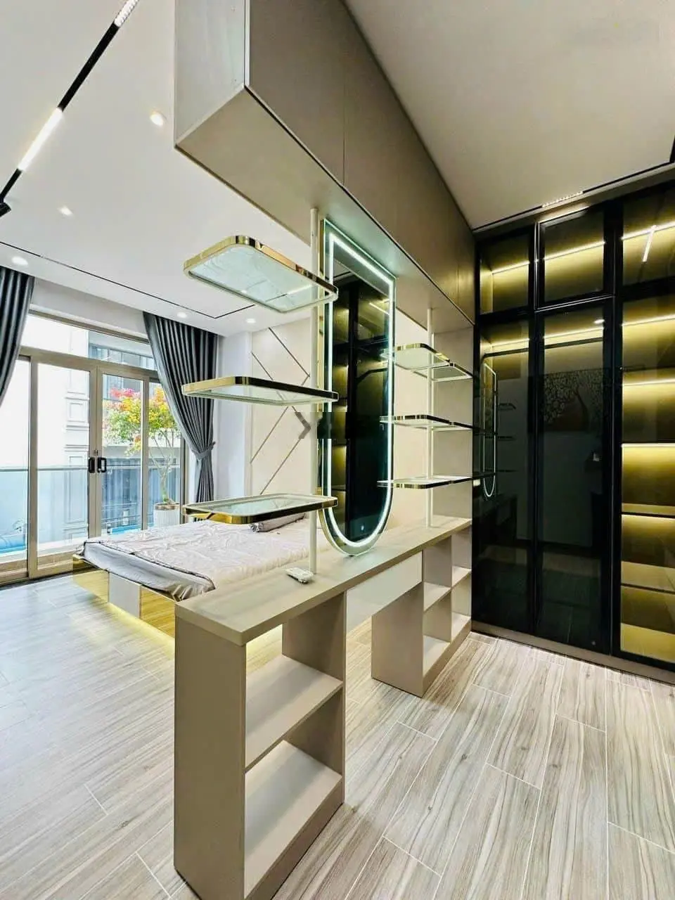 Bán căn nhà đẹp giá rẻ 86,27m2 đường Cộng Hoà, P13, Tân Bình giá bán 3tỷ100. Gần siêu thị, hẻm 6m