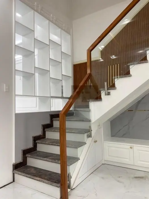 Bán nhà ô tô ngủ trong nhà, hẻm 1806 Huỳnh Tấn Phát, TT Nhà Bè chỉ 6.3 tỷ