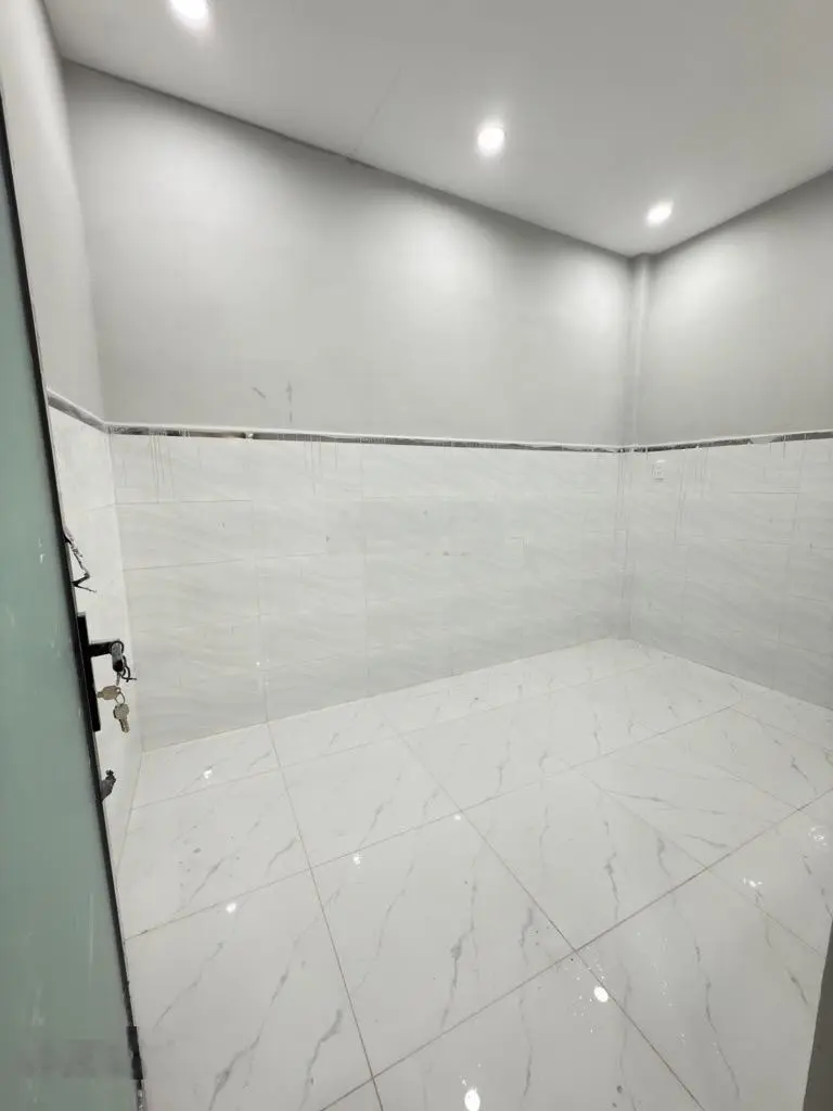 Siêu phẩm nhà Q.11 - nhà mới mua ở ngay - 2 lầu 3 PN - 37m2 - hẻm 3m thoáng