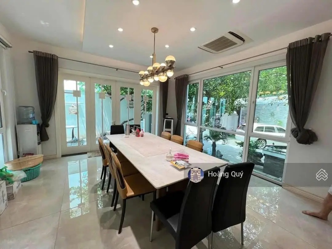 Bán Nhà Ngõ 214 Nguyễn Xiển 175.8m2* Mặt Tiền 9m View Sân Chơi. Hai Mặt Kinh Doanh Xây Cao Tầng