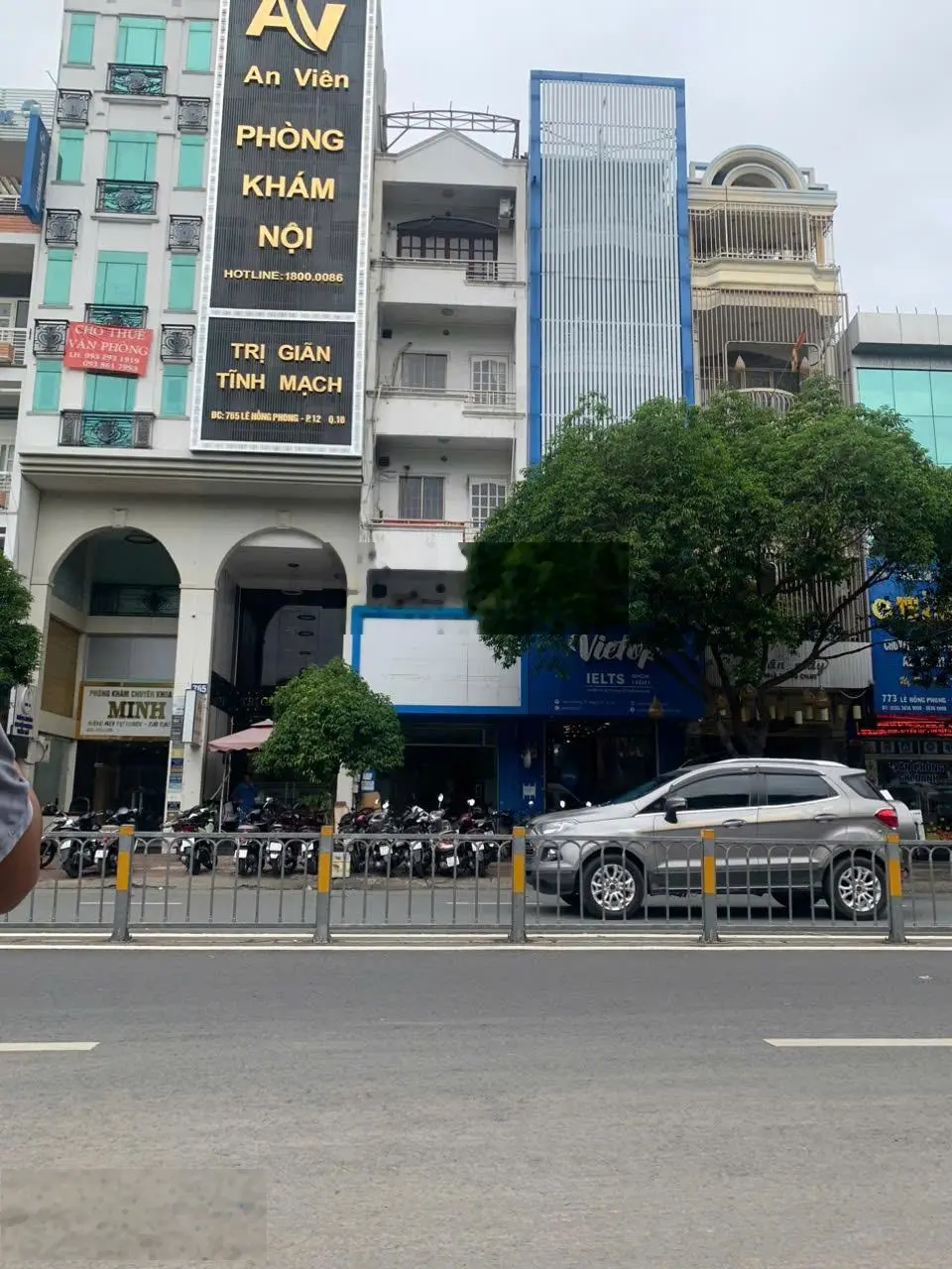 Vỡ Hụi Bán Nhanh Nhà MT Lê Hồng Phong. Q 10. DT 5x25m. KC 5 Tầng. HĐT 180 triệu. Giá 31 tỷ