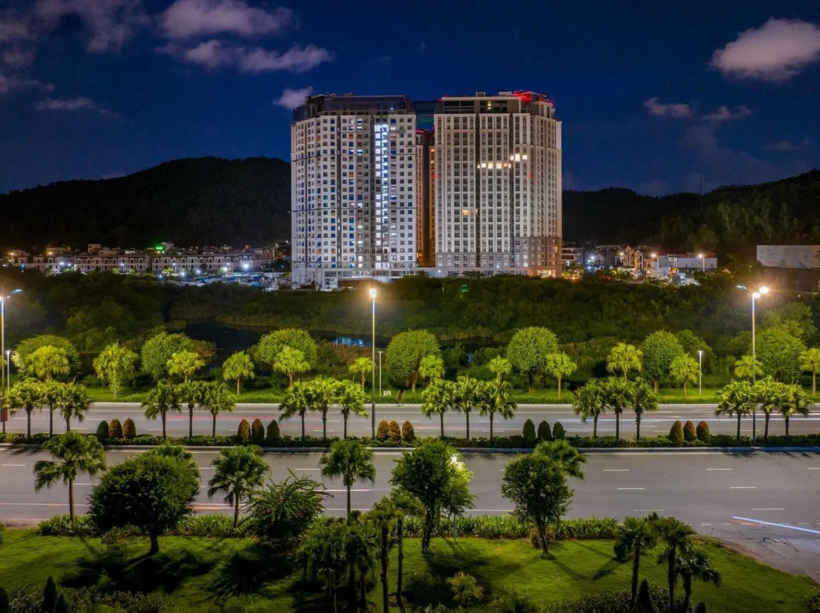 Ông chú người Hàn bán lại 2 suất ngoại giao đóng 30% nhận nhà ở luôn còn lại trả góp trong vòng 36T