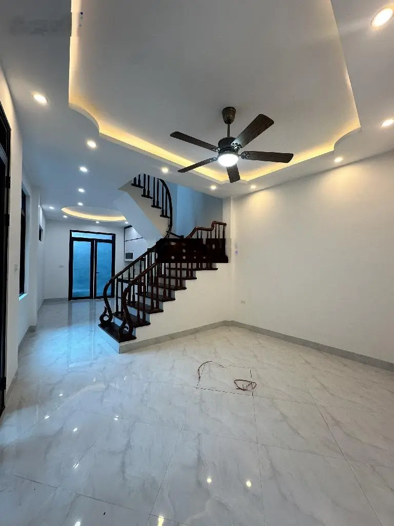 Bán nhà Lê Đức Thọ, Mỹ Đình, ô tô đỗ cửa, 54m2, 4.5 tỷ