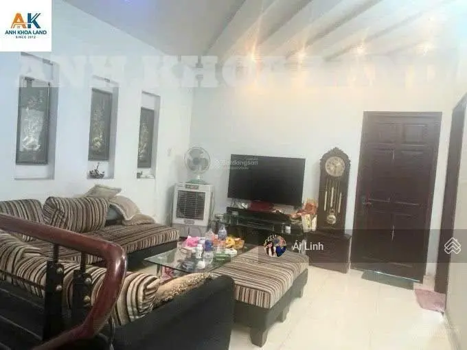 Hàng F0 - Nhà mặt tiền Lê Văn Chí gần Hoàng Diệu 2 Ga Metro ngã tư Thủ Đức 4T kiên cố DT 158m2 8x20