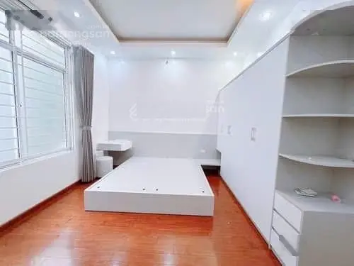 Bán nhà trần cung. 54m2, 4 tầng, lô góc, tặng full nội thất. giá 9.4 tỷ