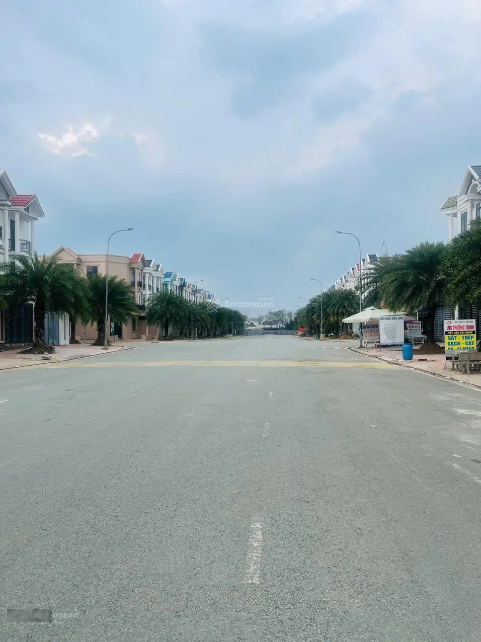 Rẻ nhất KDC Centana Điền Phúc Thành. DT: 92m2 giá 4.1 tỷ. Đường thông, xây dựng tự do