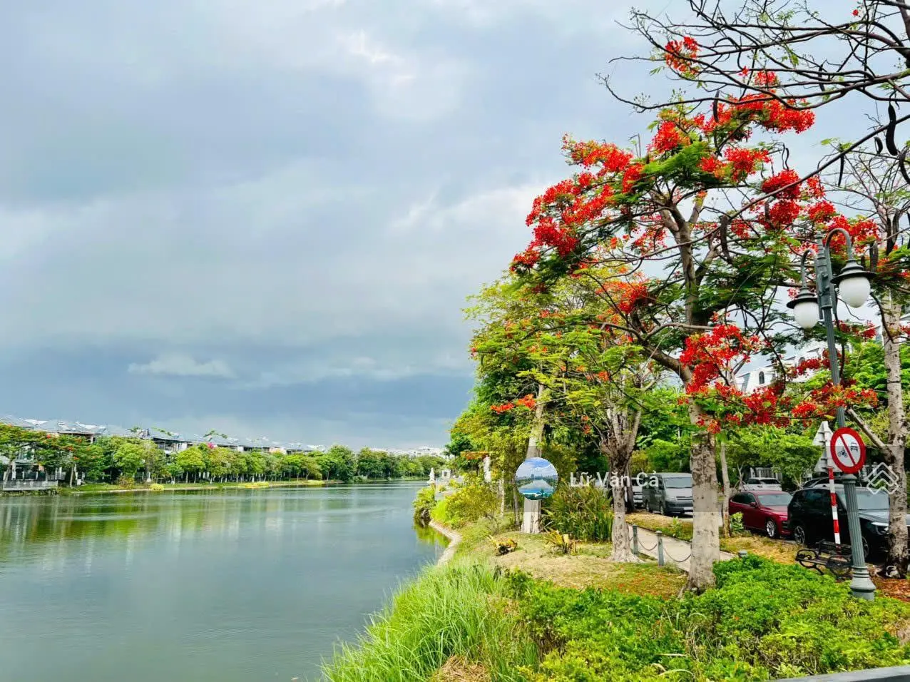 Biệt thự hồ lakeview city siêu vip. 8x22m, full nội thất vip, liên hệ 0907 860 ***