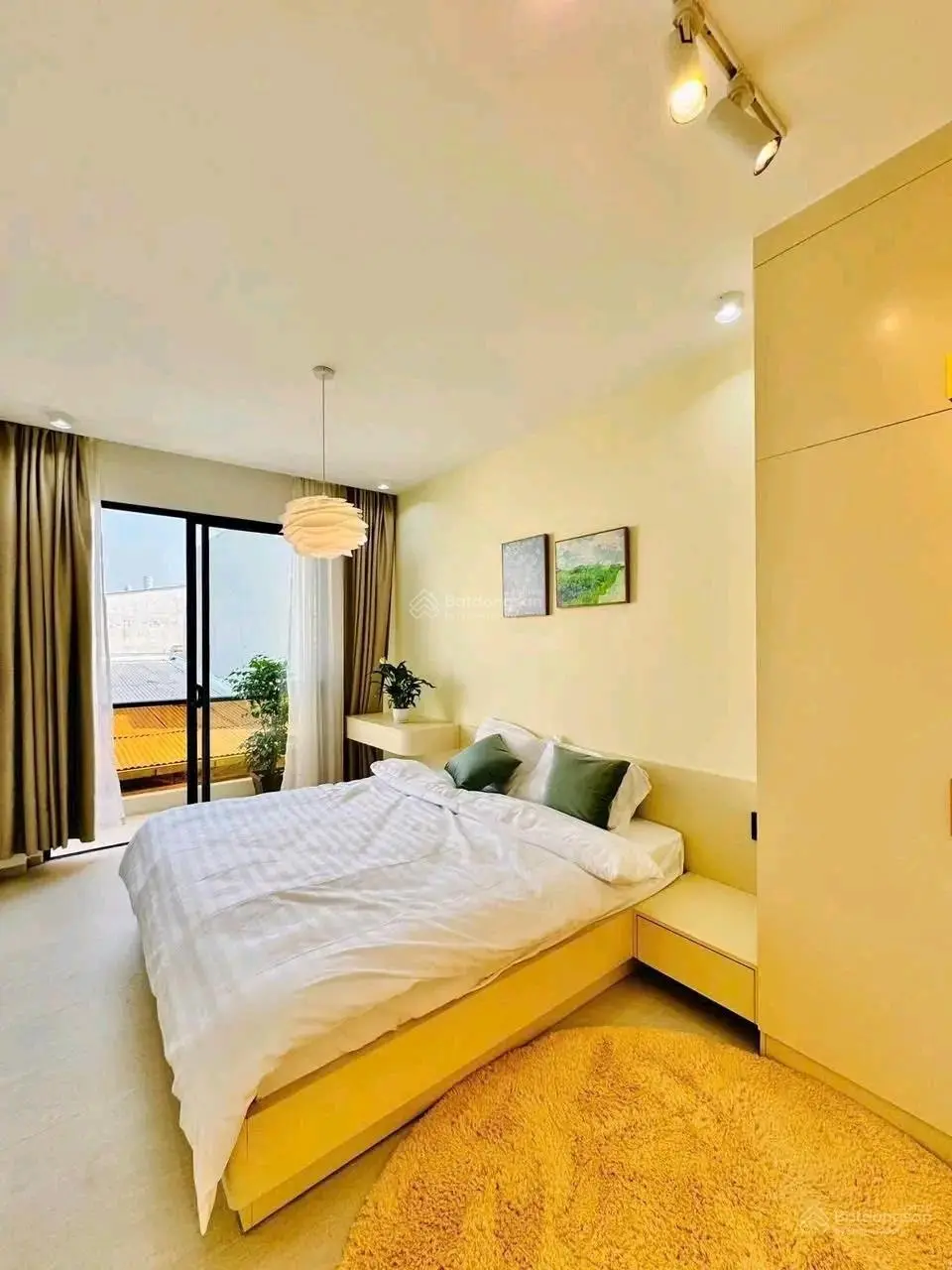 Cần bán căn nhà giá tốt đường Nguyễn Thiện Thuật - P.3 - Q.3, đang cho thuê 30 tr, 78,6m2