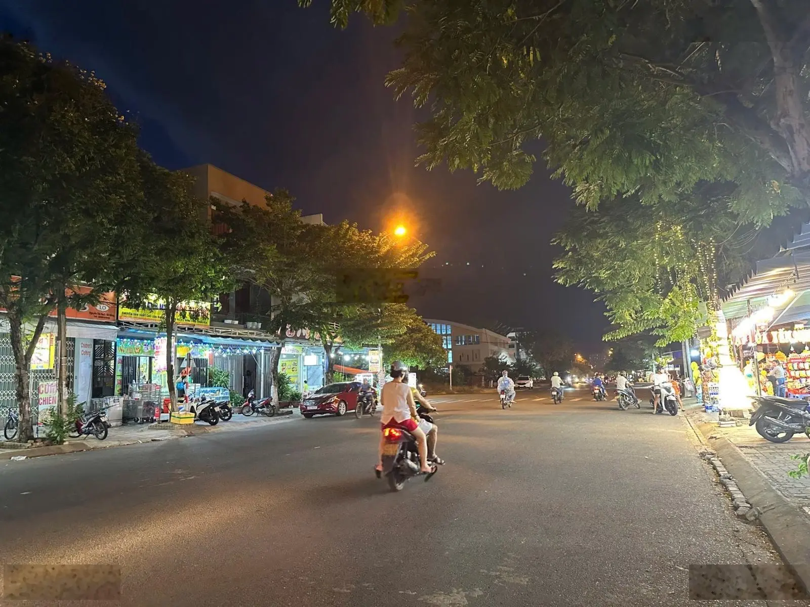 Bán cặp Nguyễn Thị Định siêu vip trung tâm Sơn Trà kinh doanh sầm uất MT 10m đang cho thuê 27tr/th