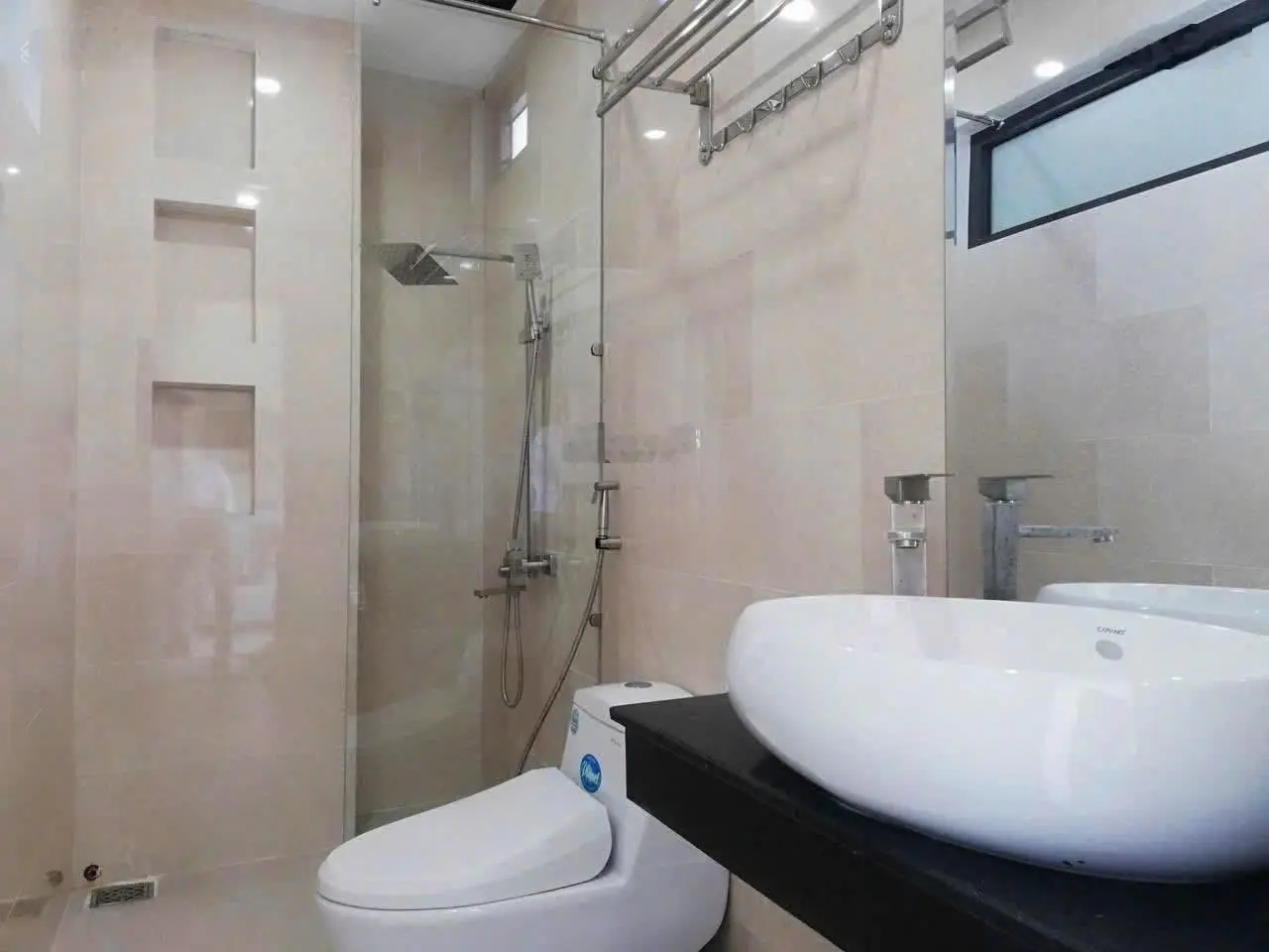 Tòa căn hộ 7 tầng + 1 hầm, dòng tiền 70tr/th, ngang 6m, đường Khuê Mỹ Đông - Khuê Mỹ - Ngũ Hành Sơn