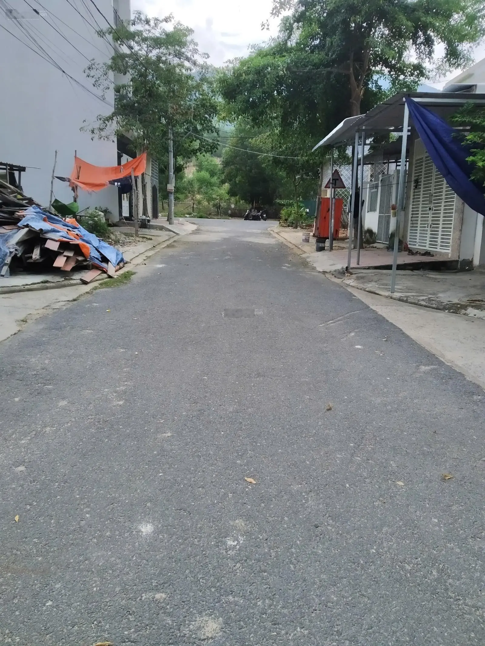 Bán nhà riêng tại Đất Lành, 4 tỷ, 66m2, view đẹp, pháp lý đầy đủ.
