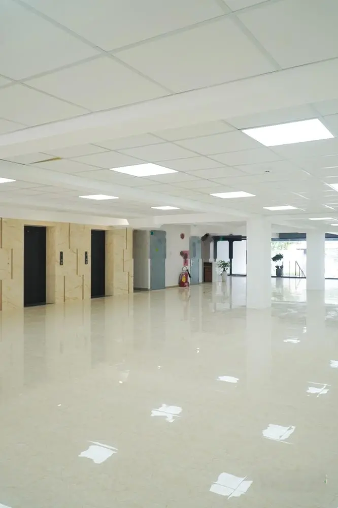 Building MT Ung Văn Khiêm, Bình Thạnh, 15x30m, hầm - 8 tầng - HĐT: 600 triệu, giá 119 tỷ