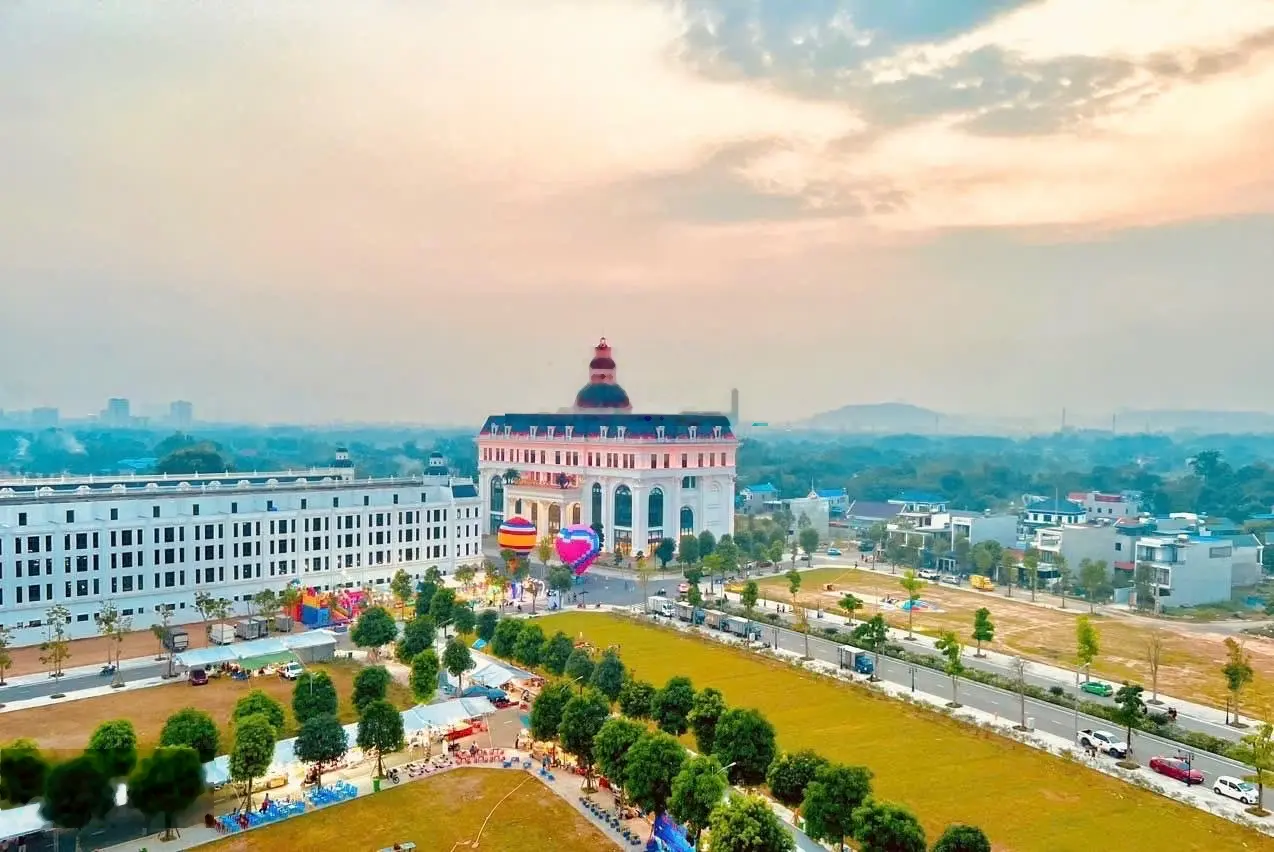 Đất nền sổ đỏ trao tay, xây nhà ở ngay, tặng ngay 100tr