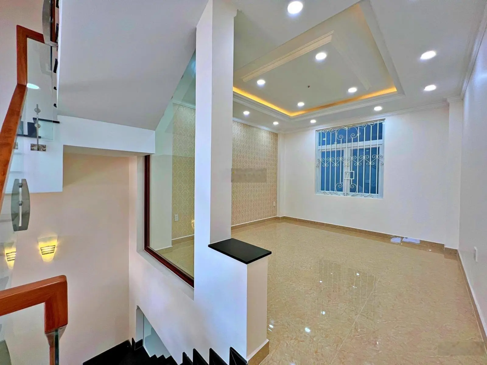 Siêu phẩm 60m2 - hiệp bình phước - 4 lầu hoàn công - chỉ 6.92 tỷ