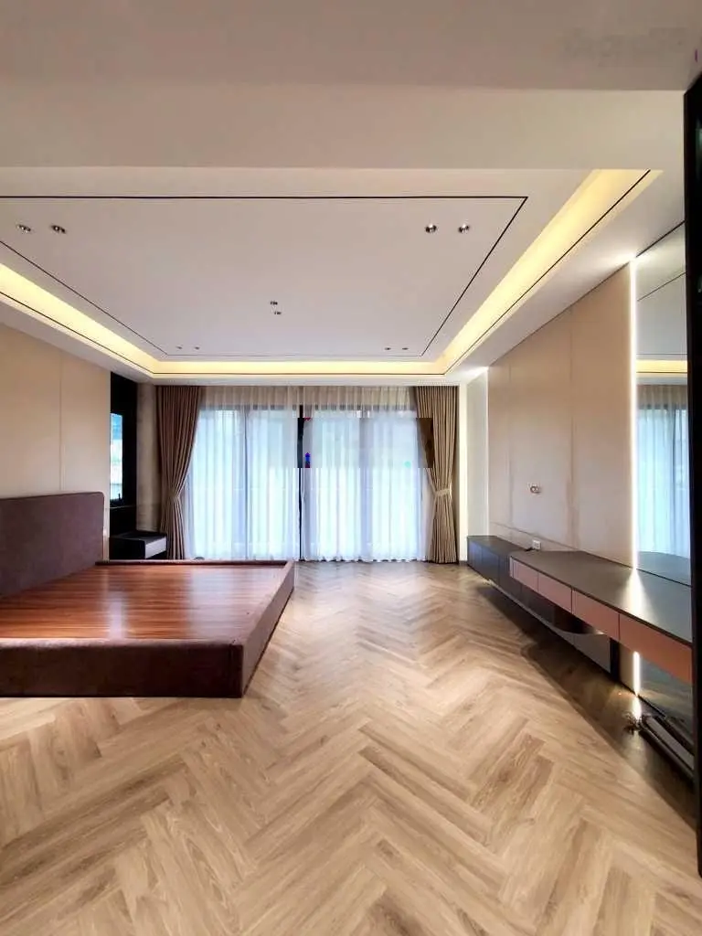 Nguyễn Văn Cừ, Long Biên, phân lô, ô tô tránh, 7 tầng thang máy vị trí đắc địa tiện ích, kinh doanh