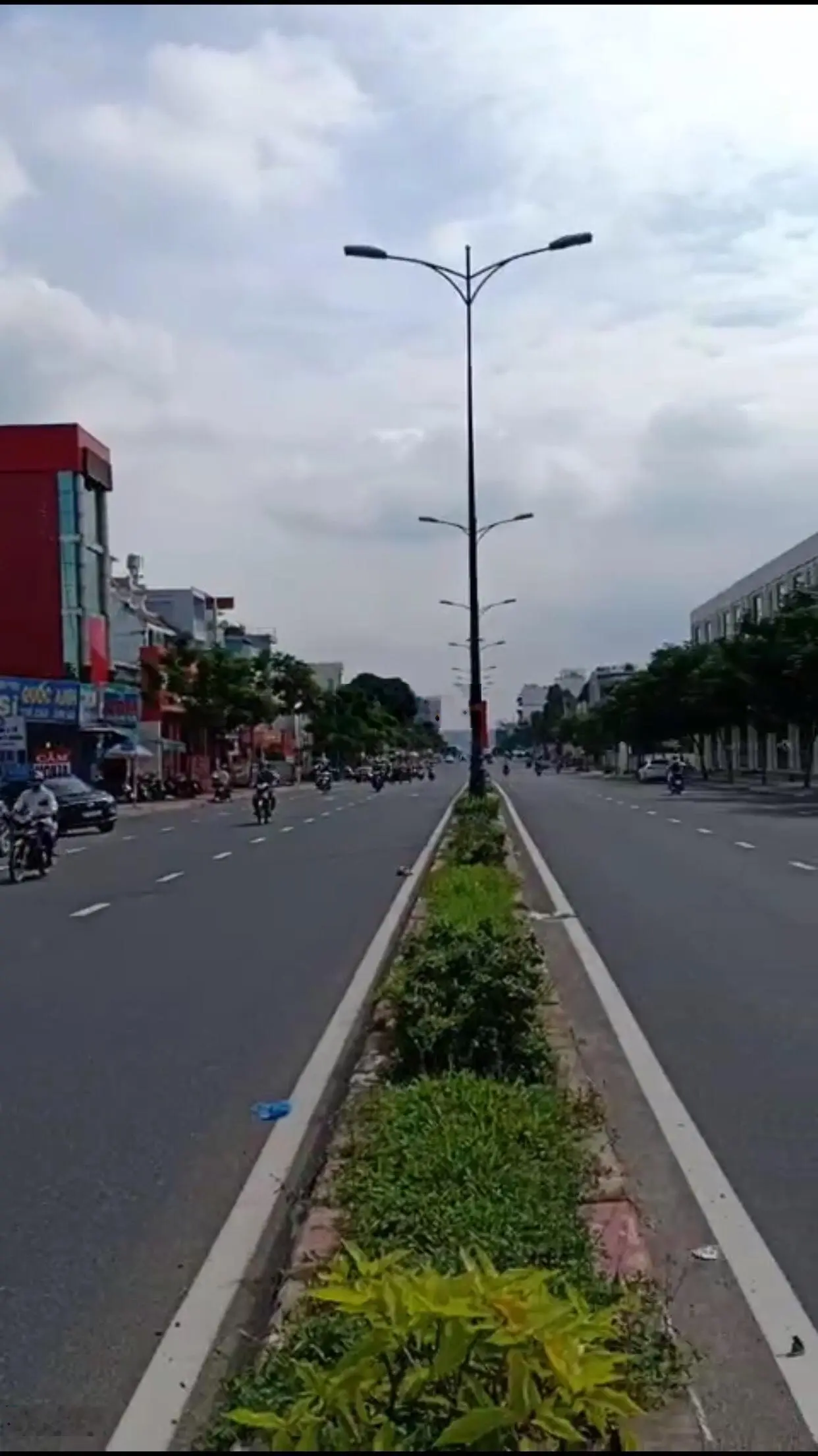 nhà MT siêu kinh doanh 1T2L đg Lê Văn Việt, chợ Tăng Nhơn Phú A, Q9 DT 64m²/16.5tỷTL. thu nhập30tr
